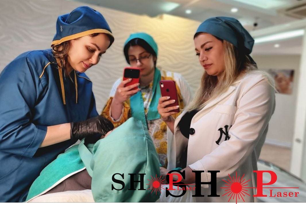 نمایی از آموزش حضوری تزریقات زیبایی در دوره‌های شاپ لیزر